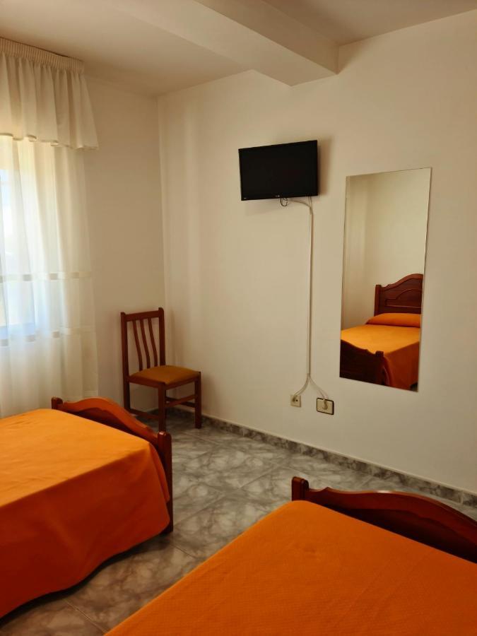 Pension Paxaro Negro Sanxenxo Exterior photo